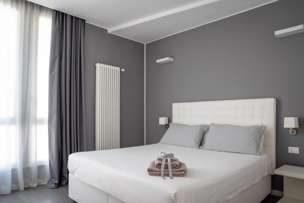 Midnight In Guest house 3*